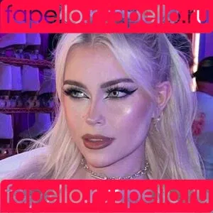 emmanorton Onlyfans Photo Gallery 