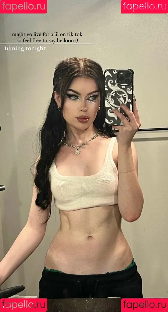 emmanorton Onlyfans Photo Gallery 