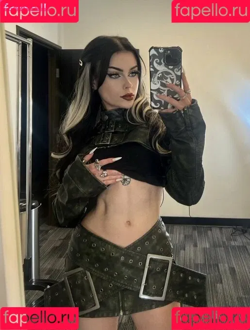 emmanorton Onlyfans Photo Gallery 