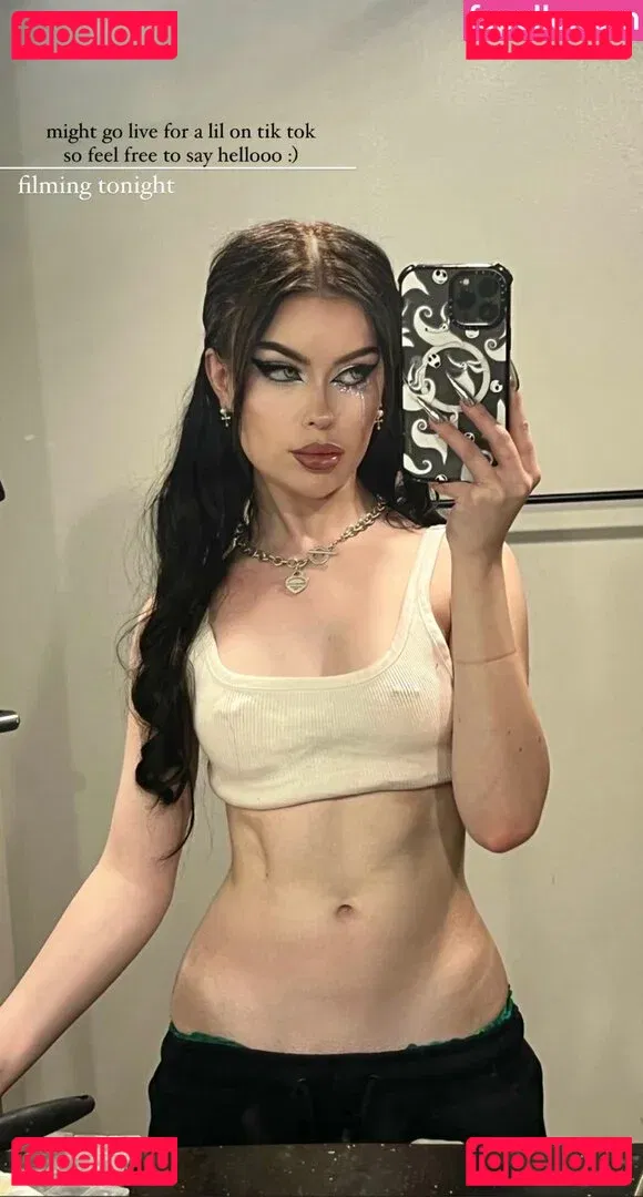 emmanorton Onlyfans Photo Gallery 