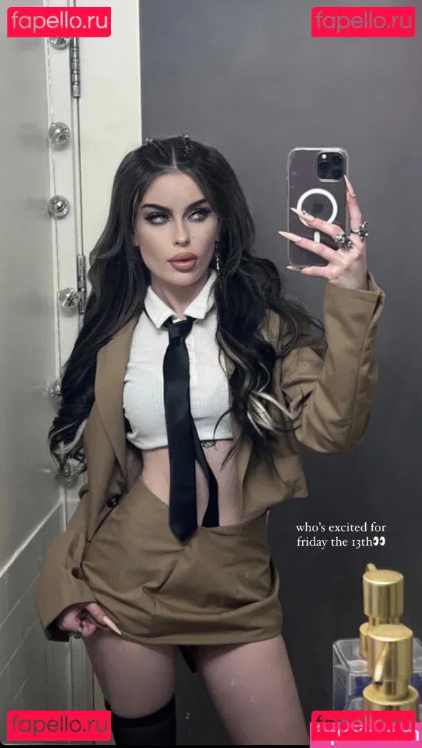 emmanorton Onlyfans Photo Gallery 