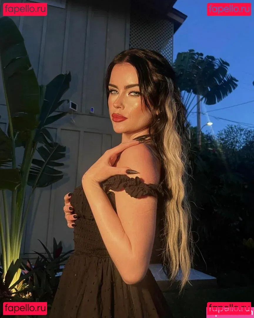 emmanorton Onlyfans Photo Gallery 