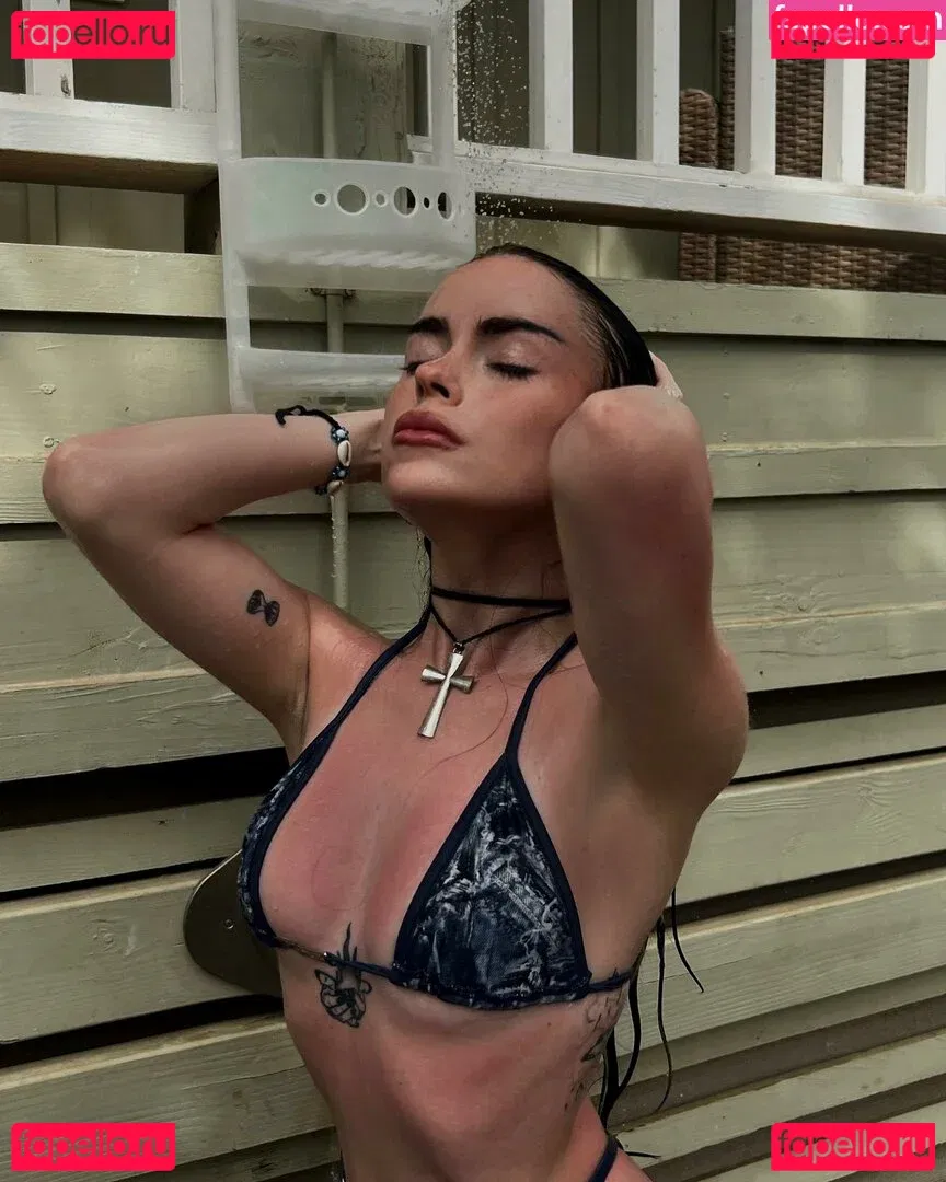 emmanorton Onlyfans Photo Gallery 