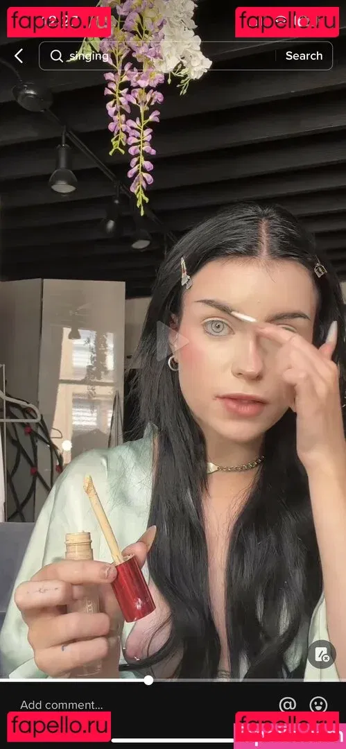 emmanorton Onlyfans Photo Gallery 