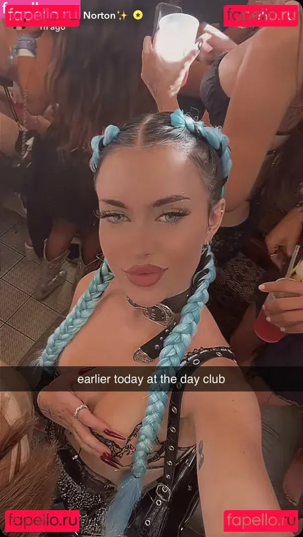 emmanorton Onlyfans Photo Gallery 