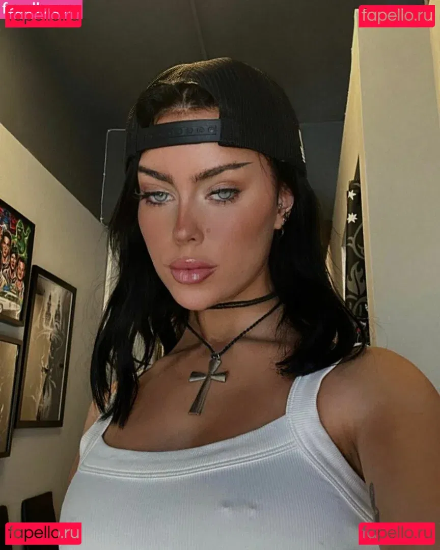 emmanorton Onlyfans Photo Gallery 