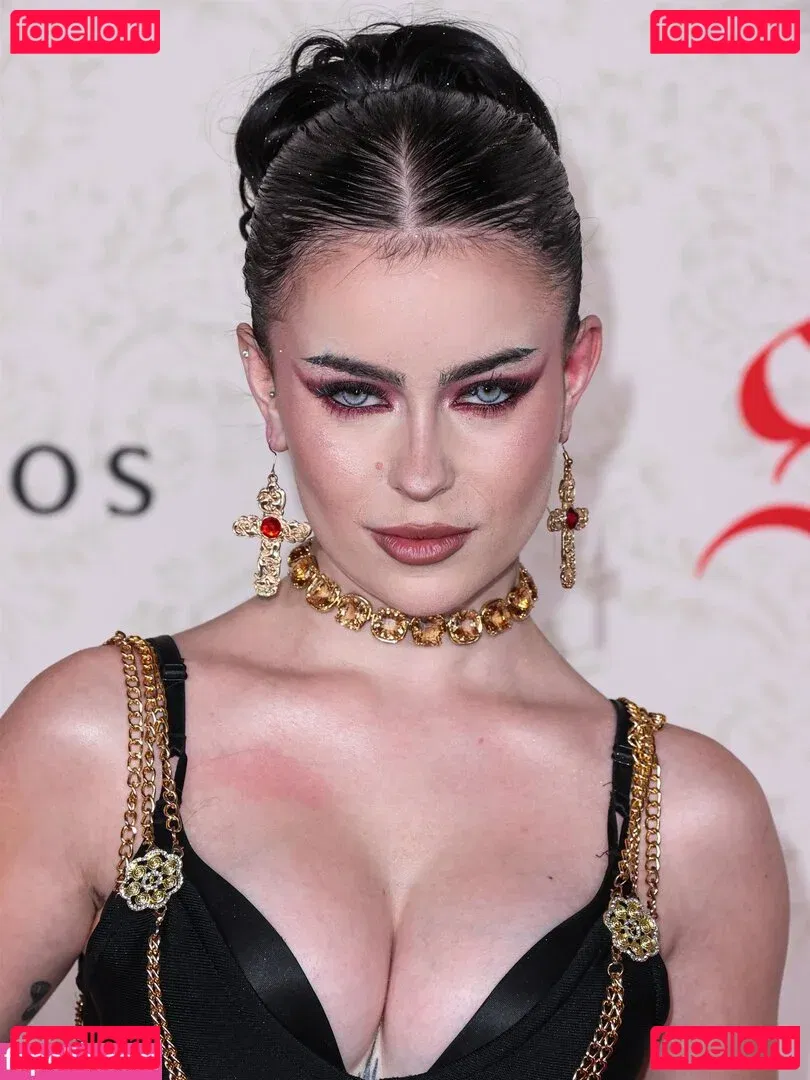 emmanorton Onlyfans Photo Gallery 