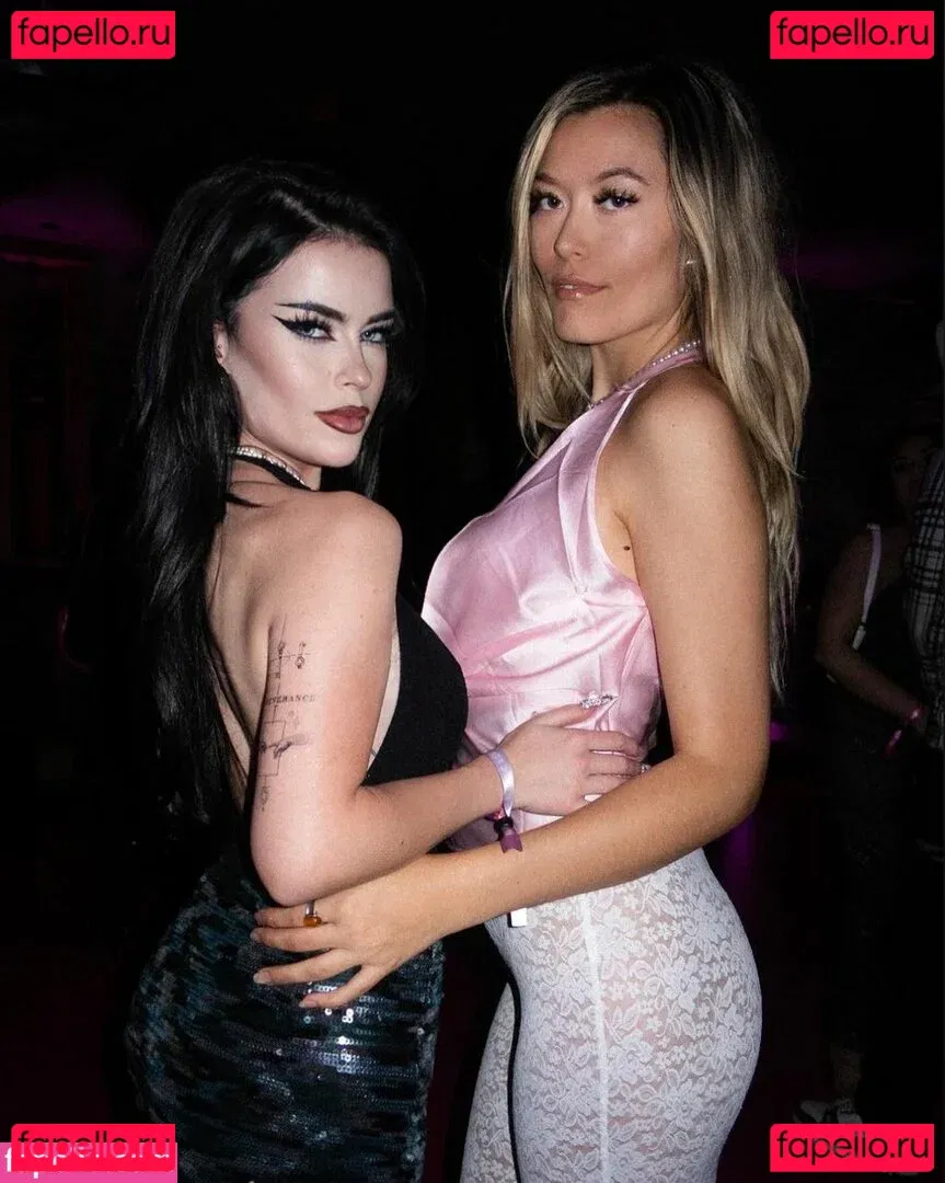 emmanorton Onlyfans Photo Gallery 