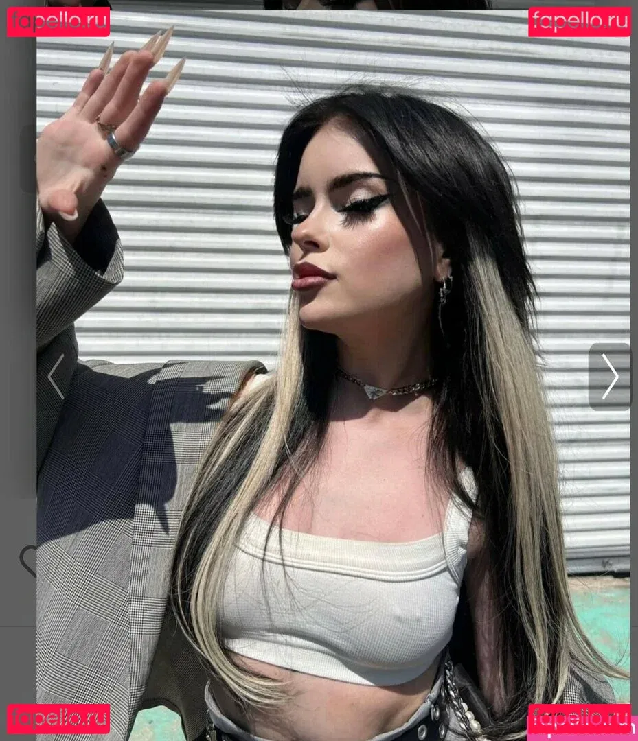 emmanorton Onlyfans Photo Gallery 