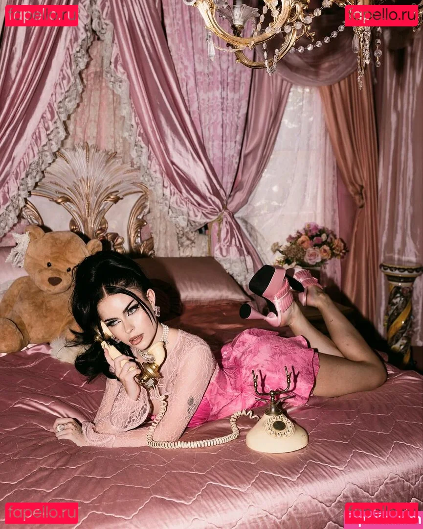 emmanorton Onlyfans Photo Gallery 