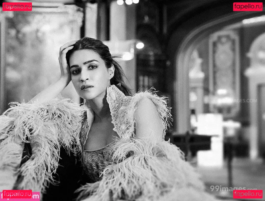 Kriti Sanon Onlyfans Photo Gallery 
