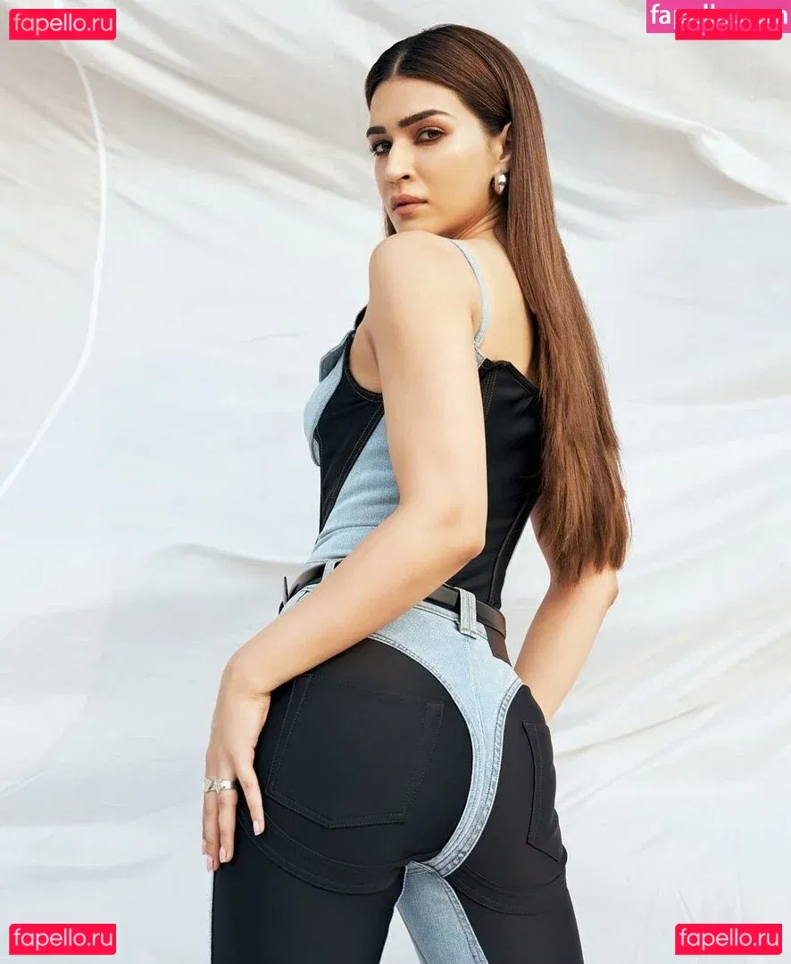 Kriti Sanon Onlyfans Photo Gallery 