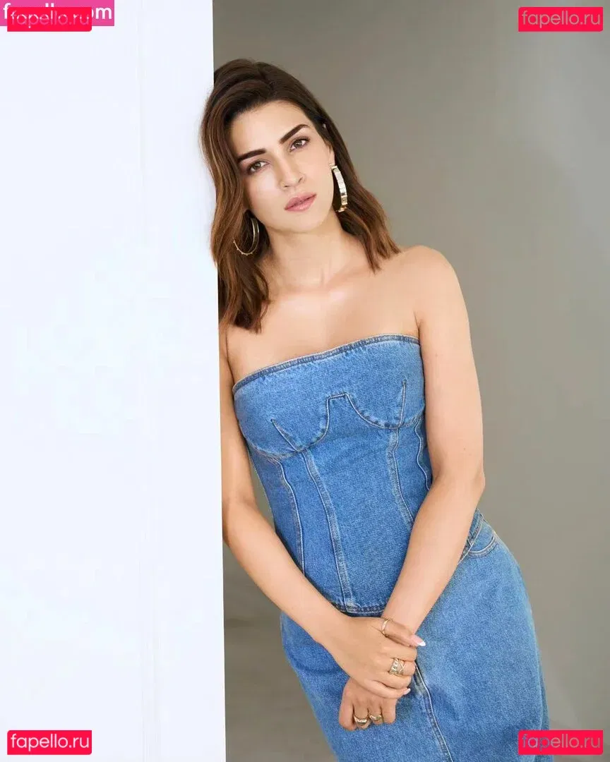 Kriti Sanon Onlyfans Photo Gallery 