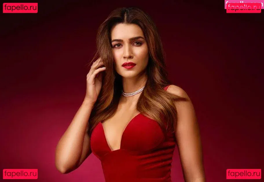 Kriti Sanon Onlyfans Photo Gallery 
