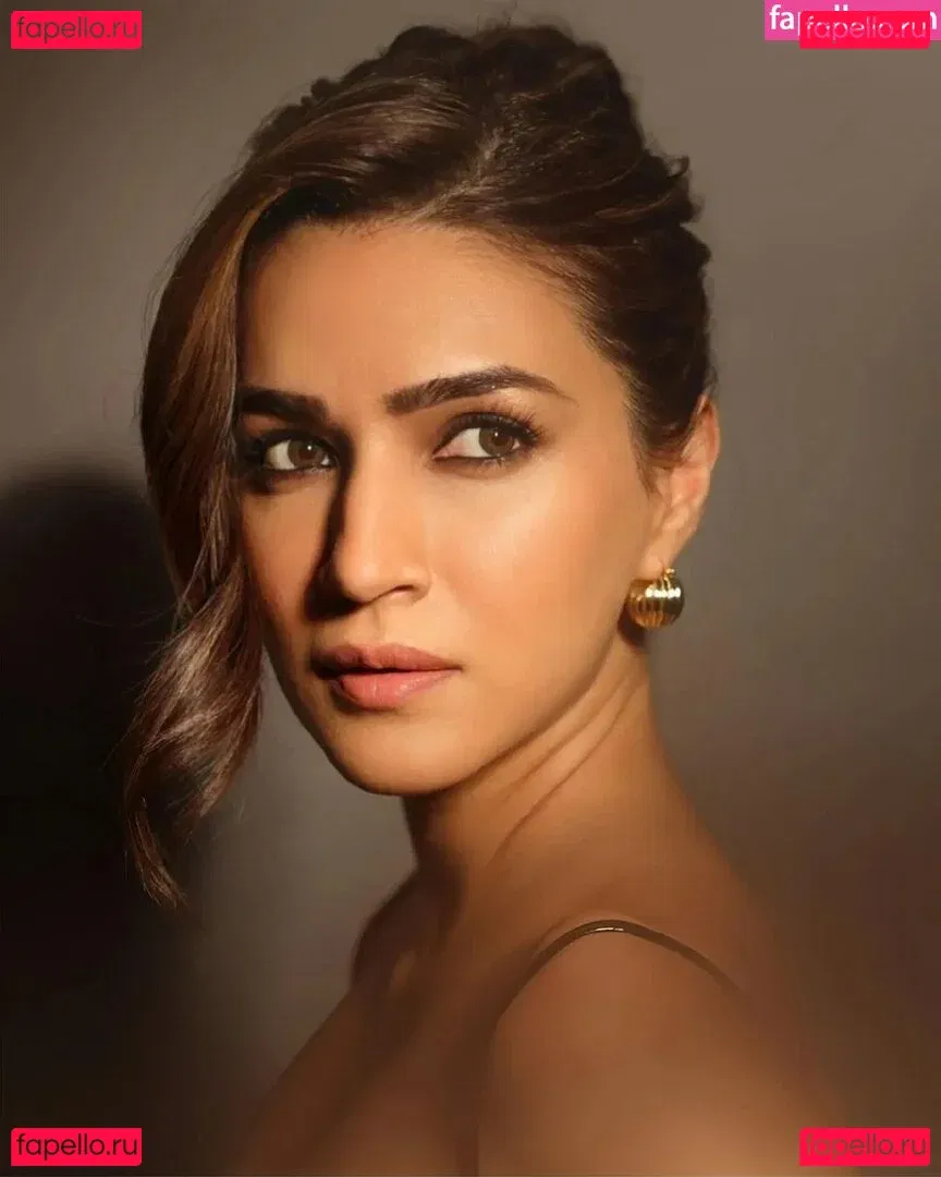 Kriti Sanon Onlyfans Photo Gallery 