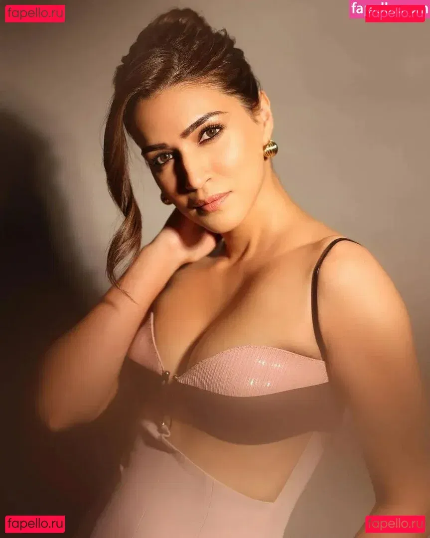 Kriti Sanon Onlyfans Photo Gallery 