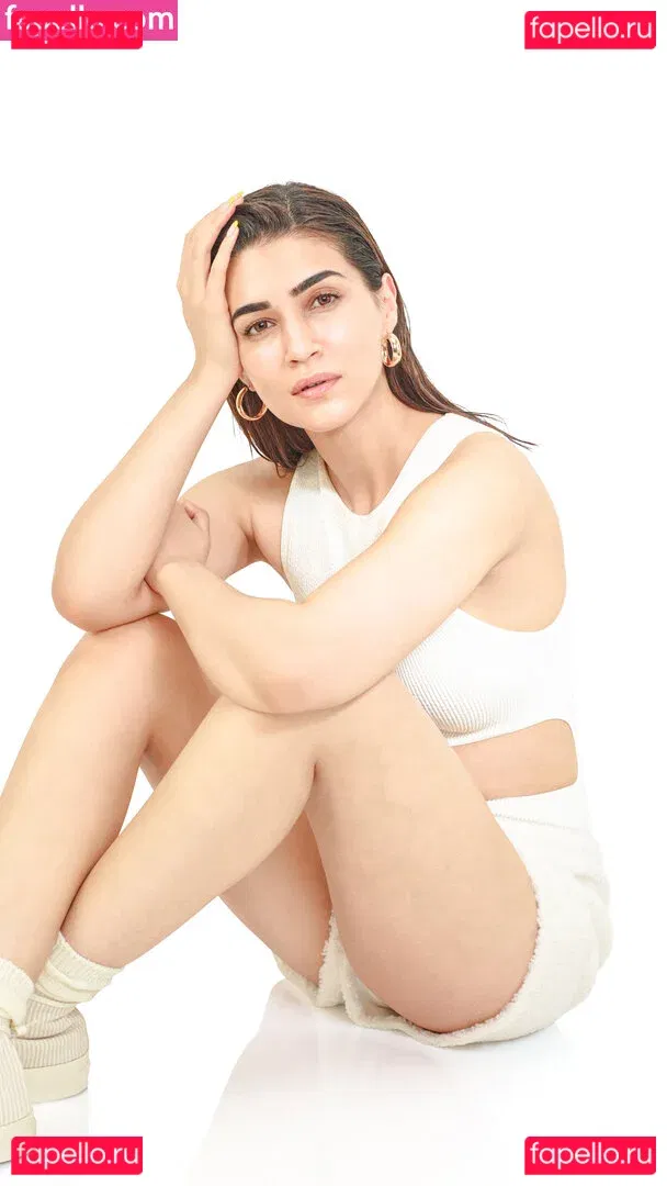 Kriti Sanon Onlyfans Photo Gallery 