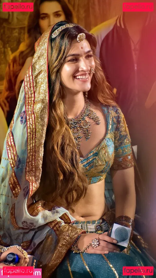 Kriti Sanon Onlyfans Photo Gallery 
