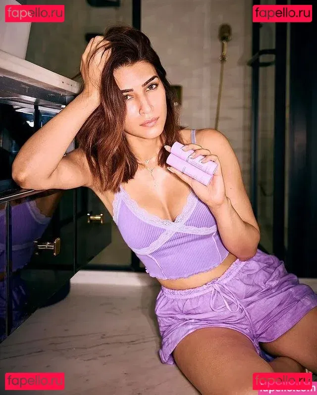 Kriti Sanon Onlyfans Photo Gallery 