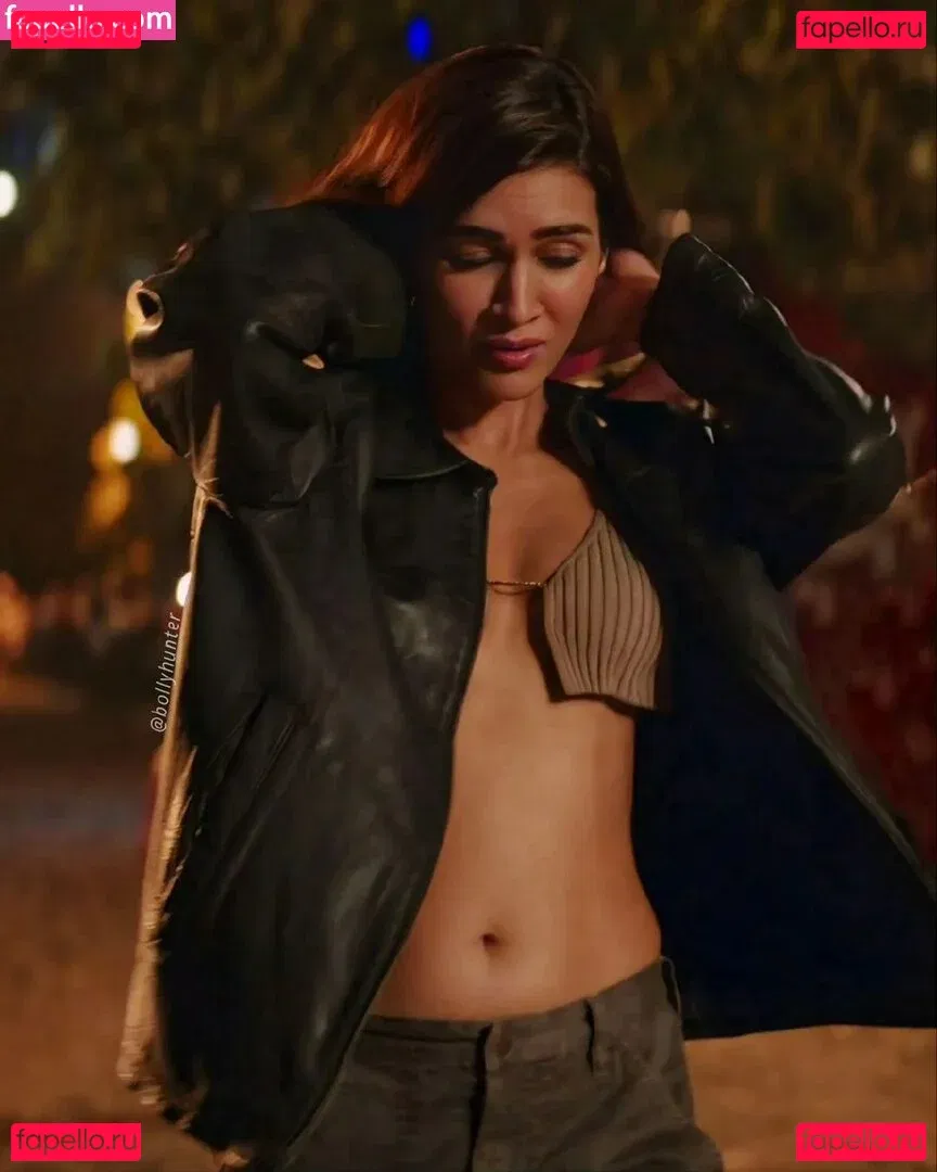 Kriti Sanon Onlyfans Photo Gallery 