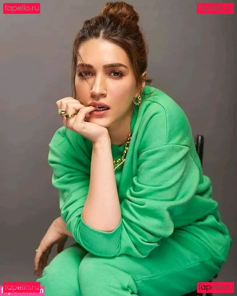 Kriti Sanon Onlyfans Photo Gallery 