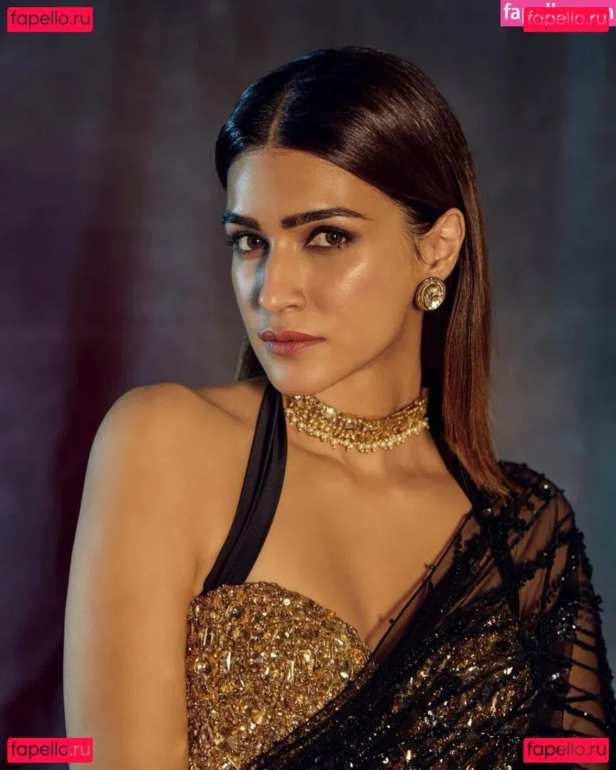 Kriti Sanon Onlyfans Photo Gallery 