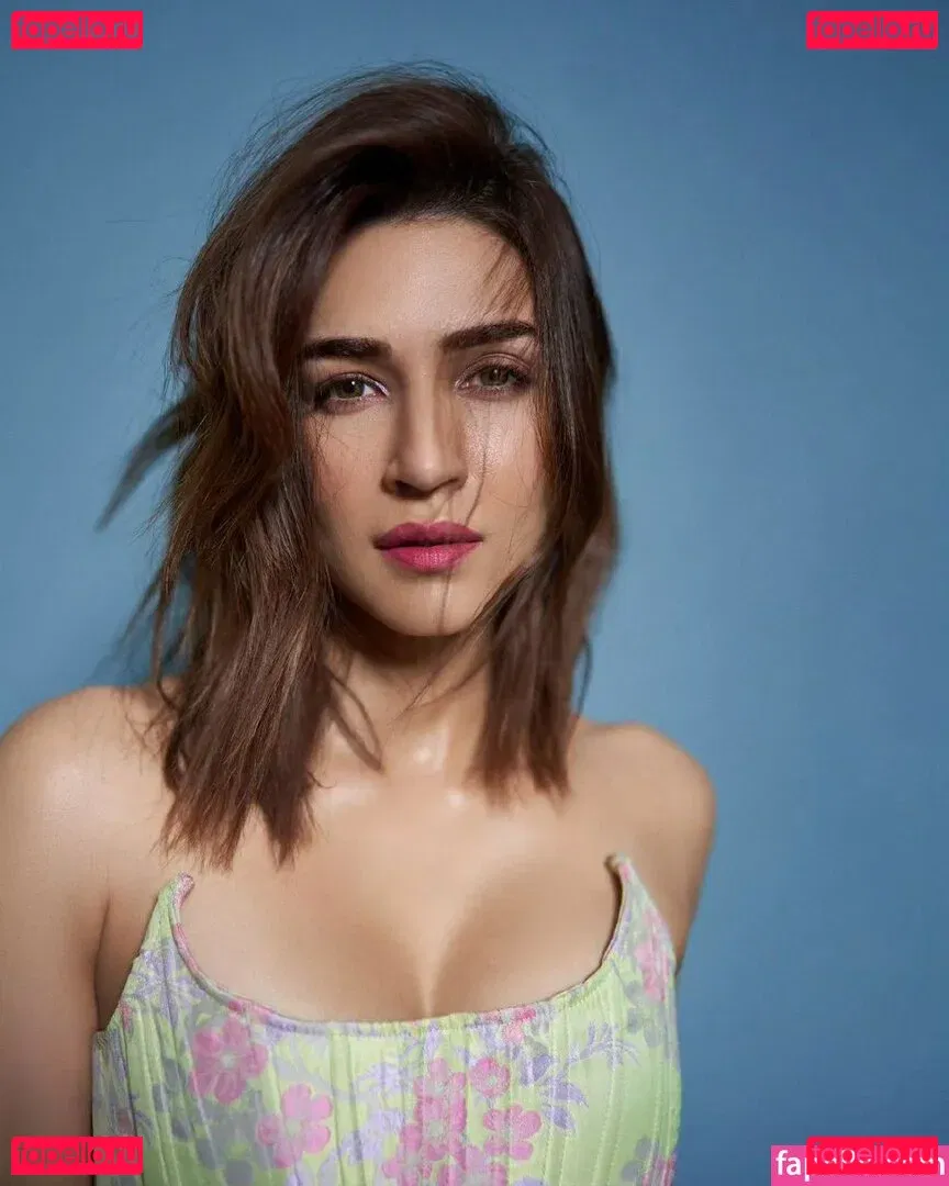 Kriti Sanon Onlyfans Photo Gallery 