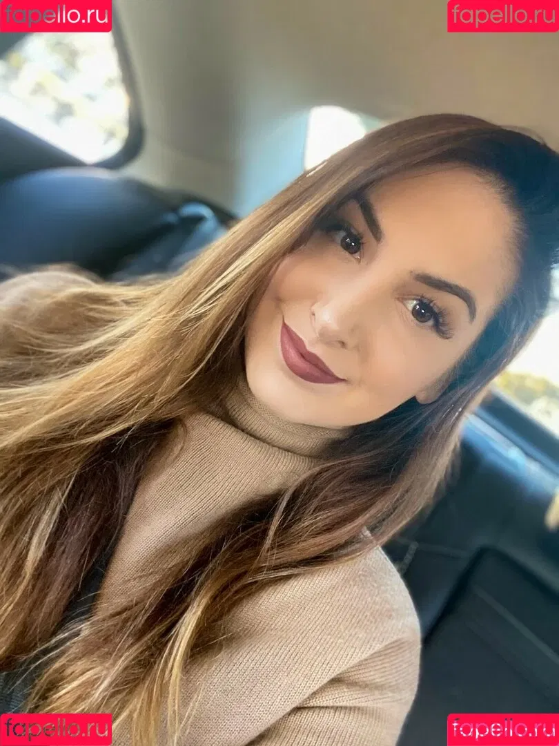 Sloane Skipper Wolf Onlyfans Photo Gallery 