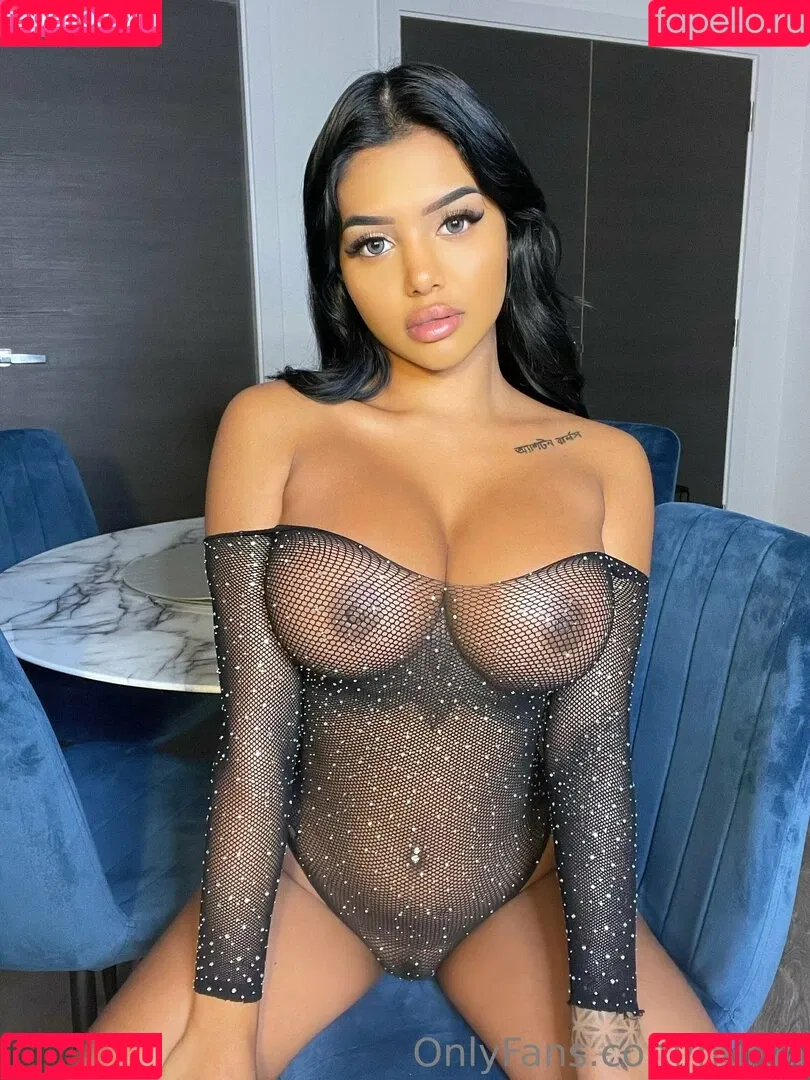 nursh Onlyfans Photo Gallery 
