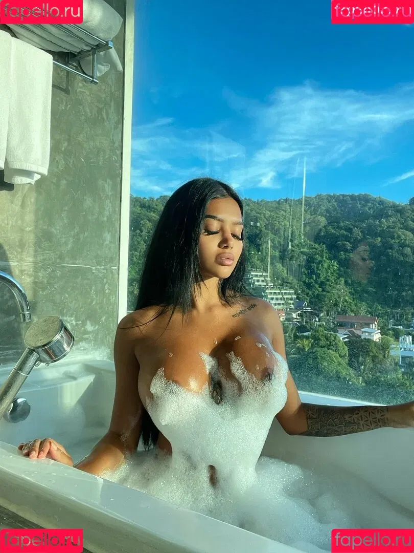 nursh Onlyfans Photo Gallery 