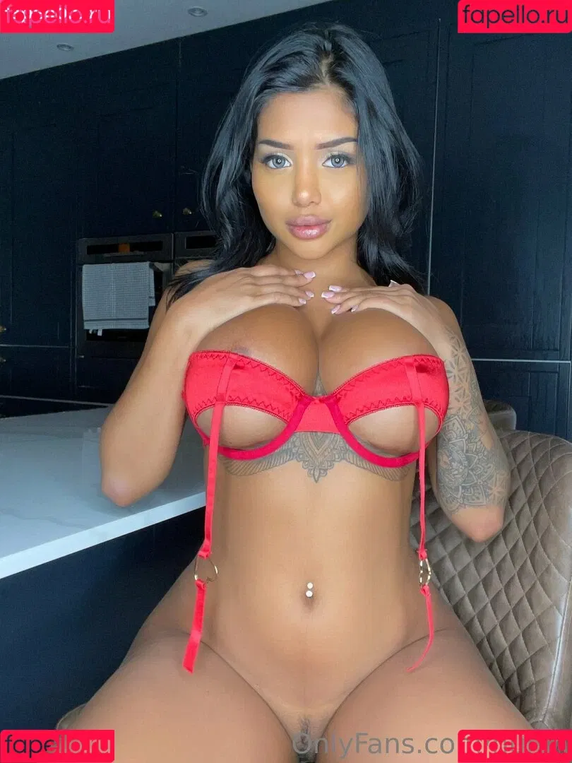 nursh Onlyfans Photo Gallery 