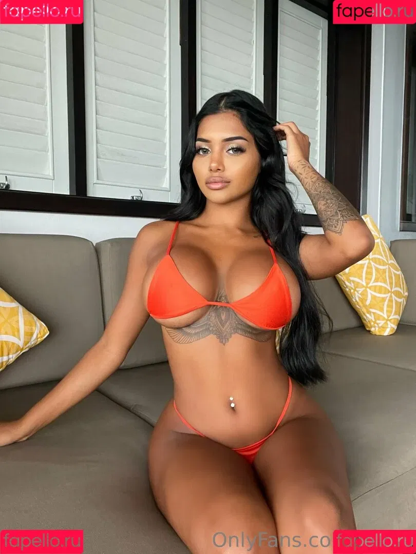 nursh Onlyfans Photo Gallery 