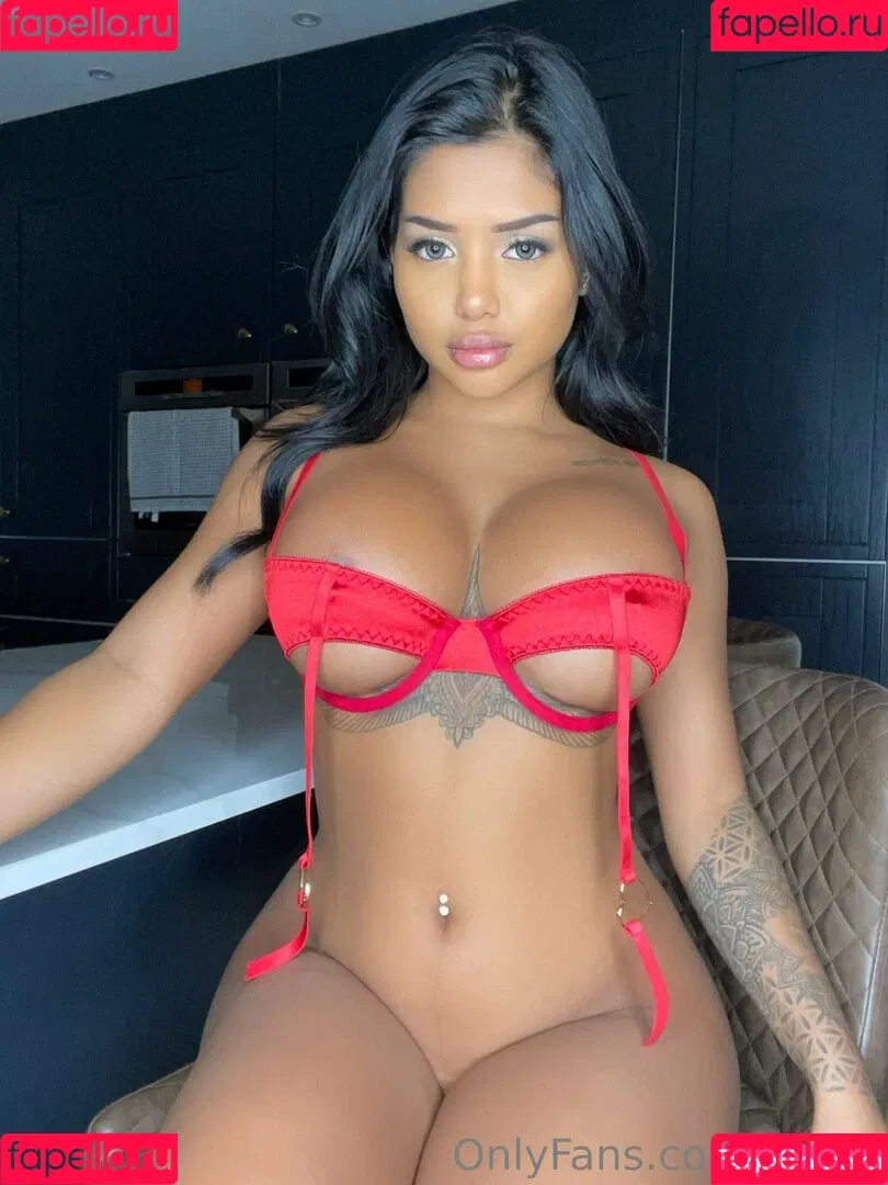 nursh Onlyfans Photo Gallery 