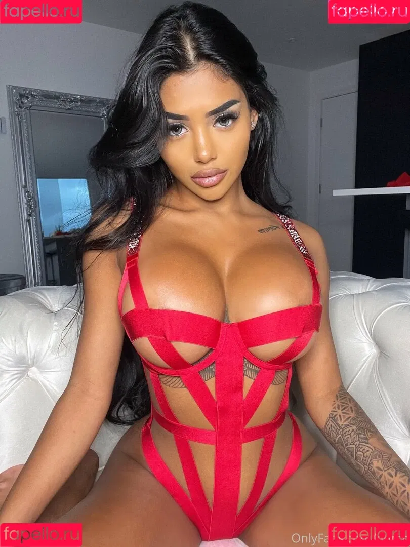 nursh Onlyfans Photo Gallery 
