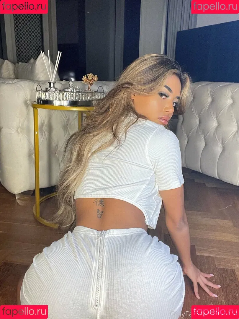 nursh Onlyfans Photo Gallery 