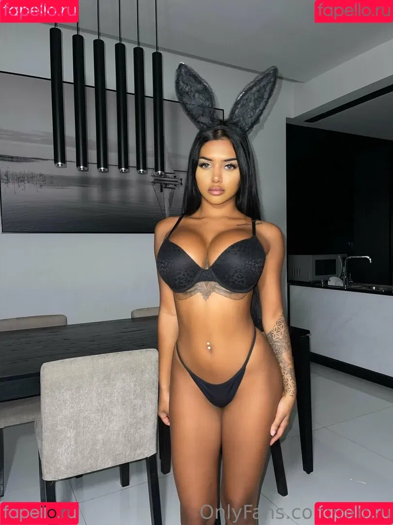 nursh Onlyfans Photo Gallery 