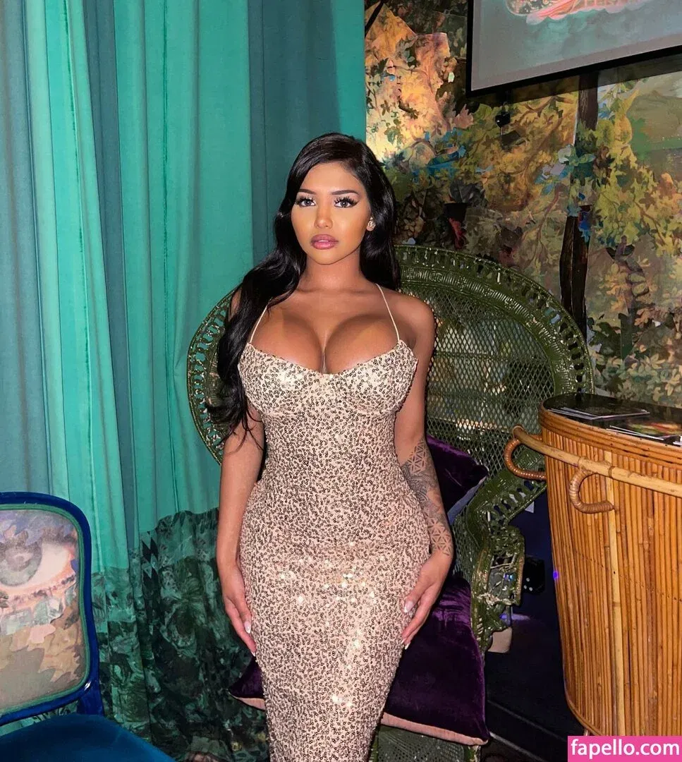 nursh Onlyfans Photo Gallery 