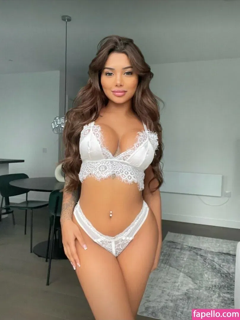 nursh Onlyfans Photo Gallery 