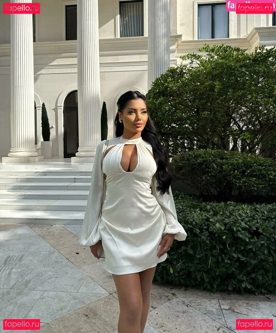 nursh Onlyfans Photo Gallery 