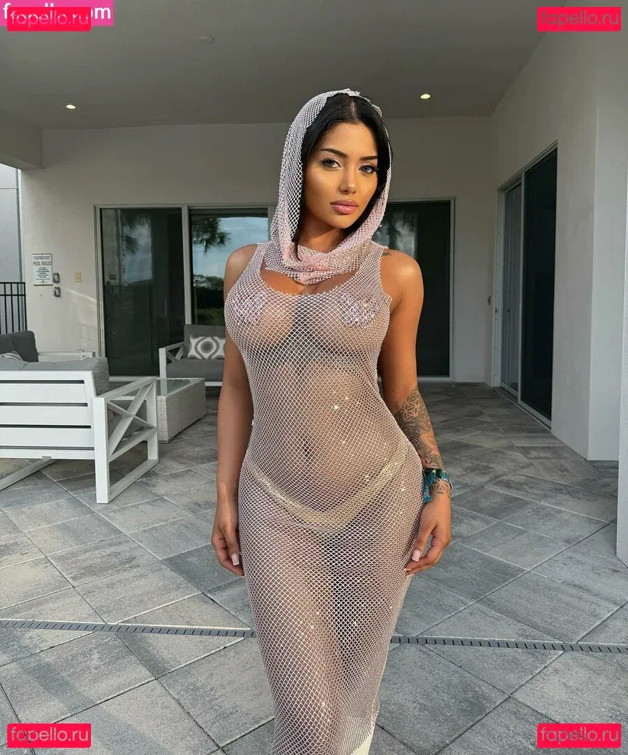 nursh Onlyfans Photo Gallery 