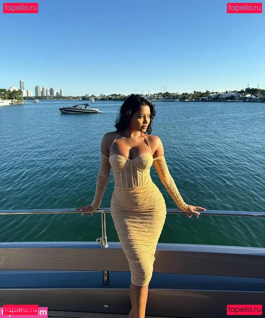 nursh Onlyfans Photo Gallery 