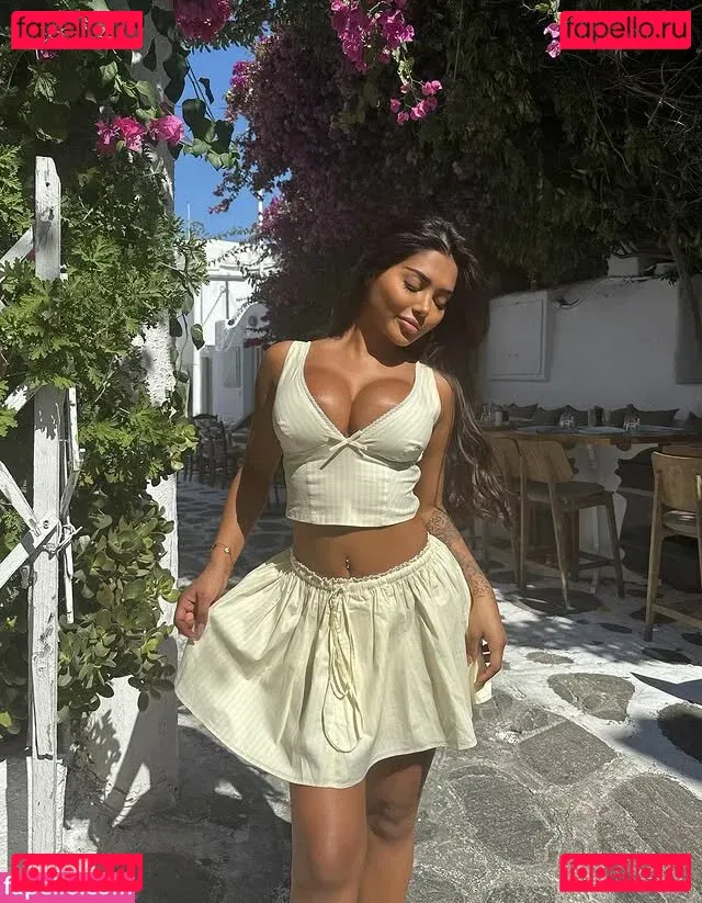 nursh Onlyfans Photo Gallery 