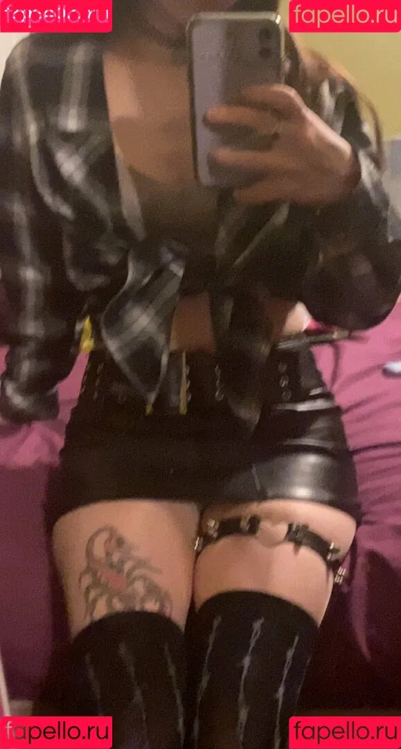 sluttylilypad Onlyfans Photo Gallery 