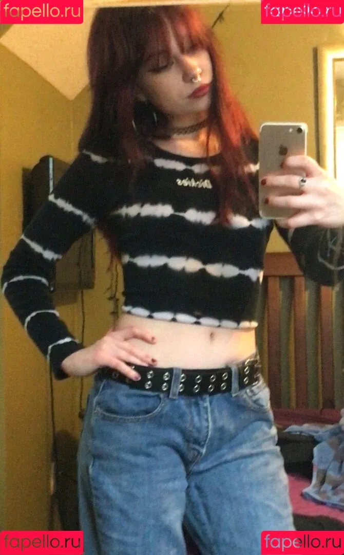sluttylilypad Onlyfans Photo Gallery 