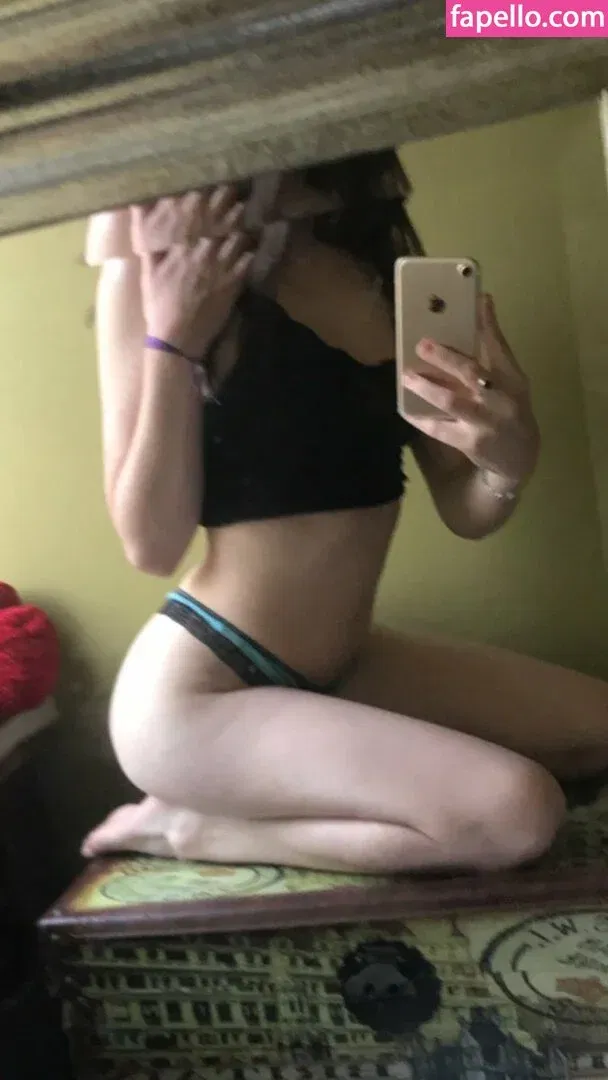 sluttylilypad Onlyfans Photo Gallery 