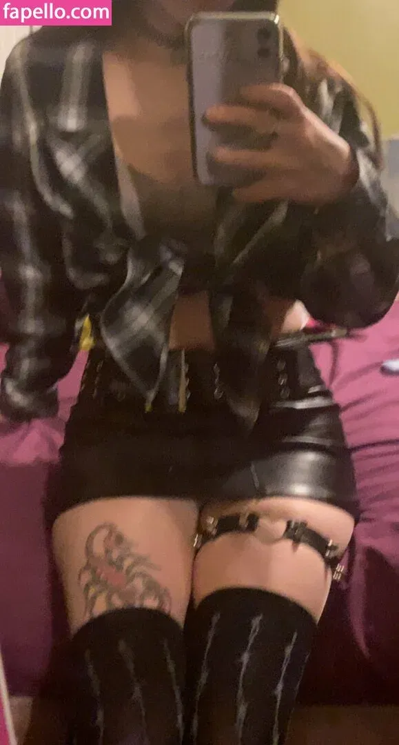 sluttylilypad Onlyfans Photo Gallery 