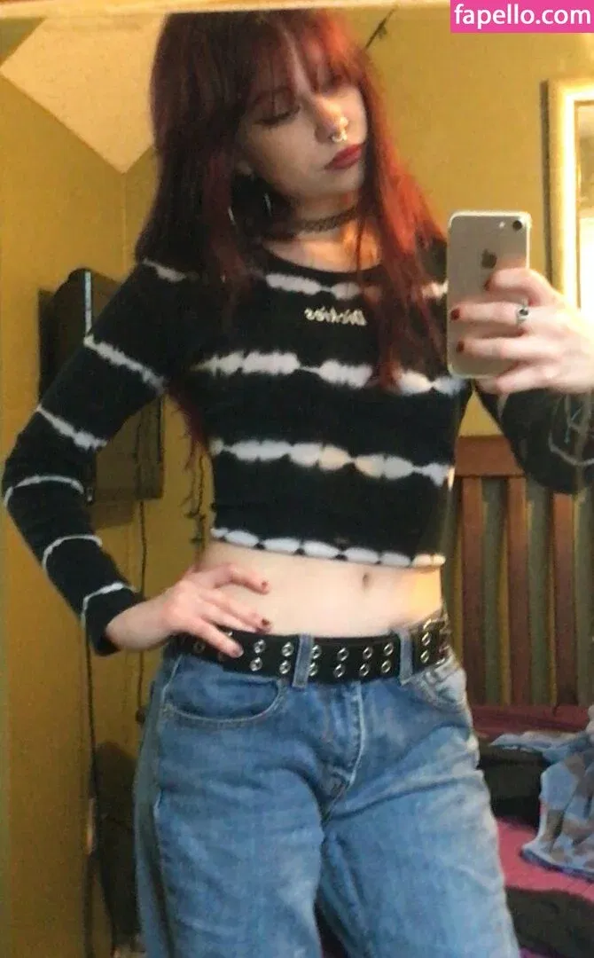 sluttylilypad Onlyfans Photo Gallery 