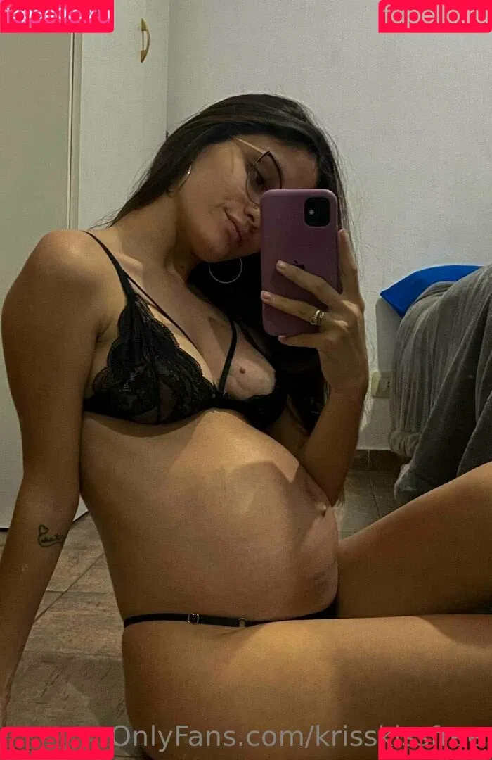 krisskissfree Onlyfans Photo Gallery 