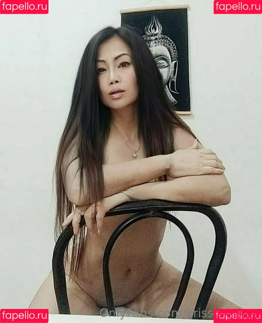 krisskissfree Onlyfans Photo Gallery 