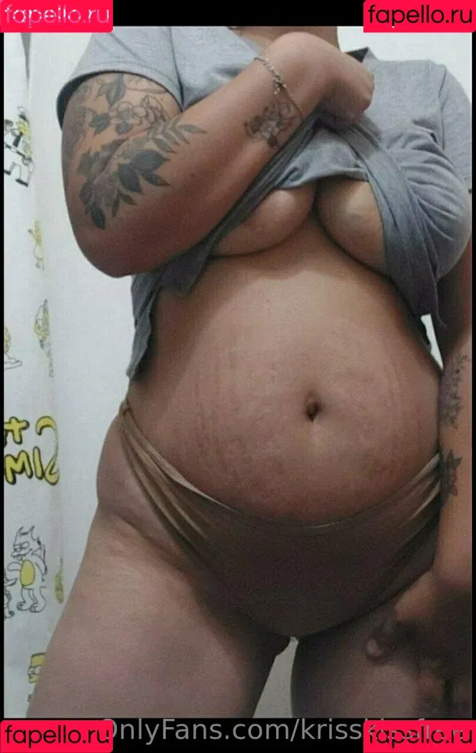 krisskissfree Onlyfans Photo Gallery 